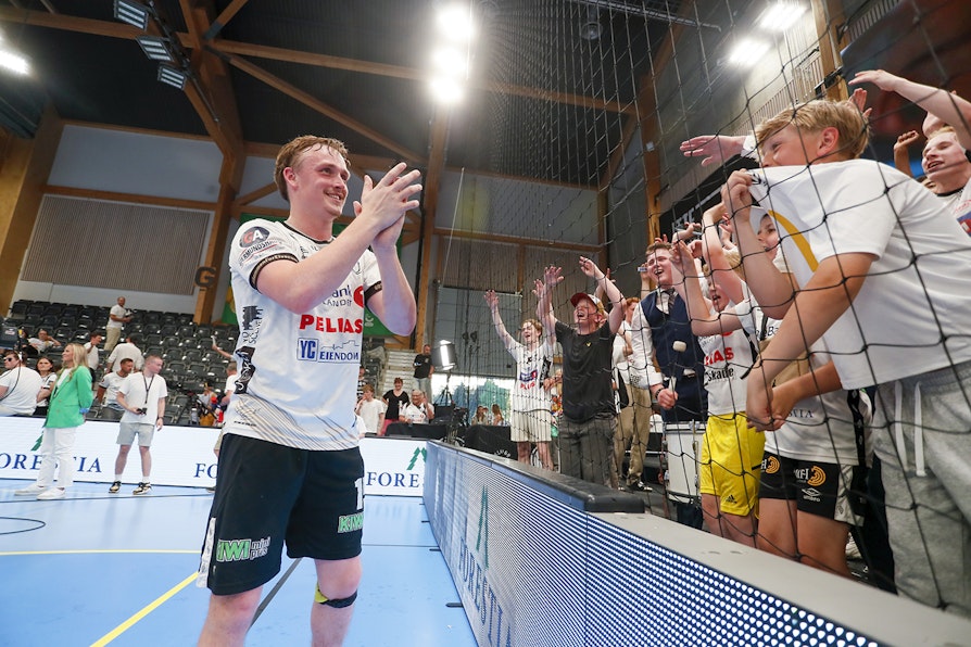 Bilde av Elverums håndballspiller Tobias Grøndahl etter seier mot Kolstad hjemme i Terningen Arena.