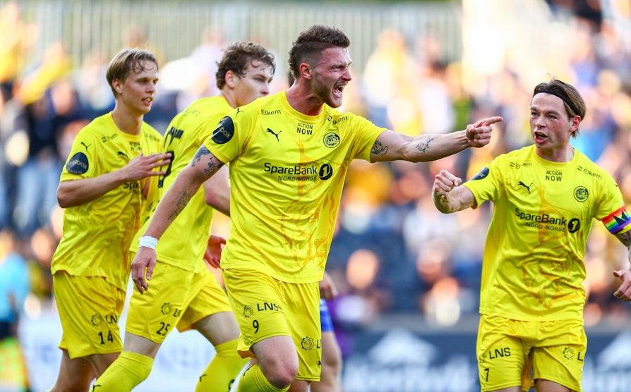 Bodø/Glimts Kasper Høgh jubler for 2-2 under eliteseriekampen i fotball mellom Bodø/Glimt og Haugesund på Aspmyra stadion.