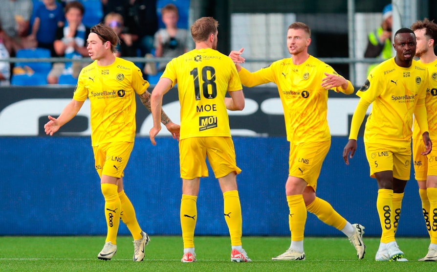 odø/Glimts Patrick Berg jubler etter 1-1 under eliteseriekampen i fotball mellom Sarpsborg 08 og Bodø/Glimt på Sarpsborg Stadion.