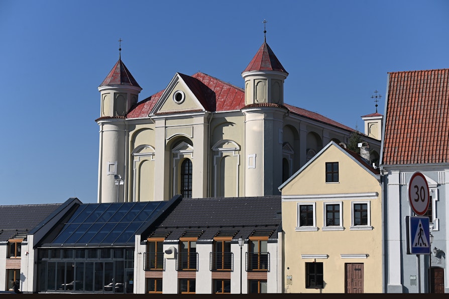 Oversiktsbilde fra den litauiske byen Kėdainiai. Byens torg. Vinneren av 81 millioner euro i Eurojackpot fredag 4. oktober 2024 kjøpte vinnerkupongen her.