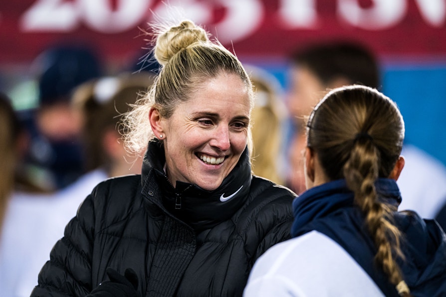 Landslagssjef Gemma Grainger, fotball