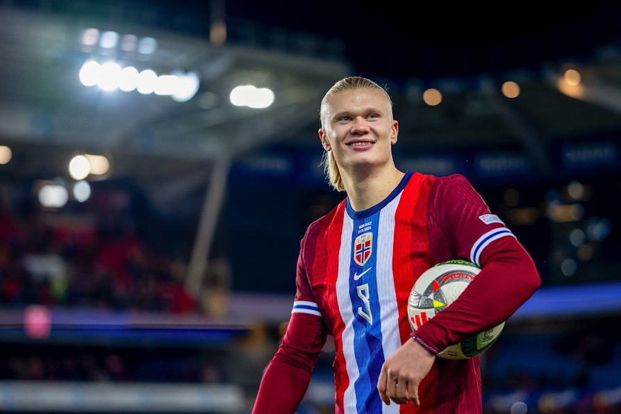 Erling Braut Haaland i Norge-drakt