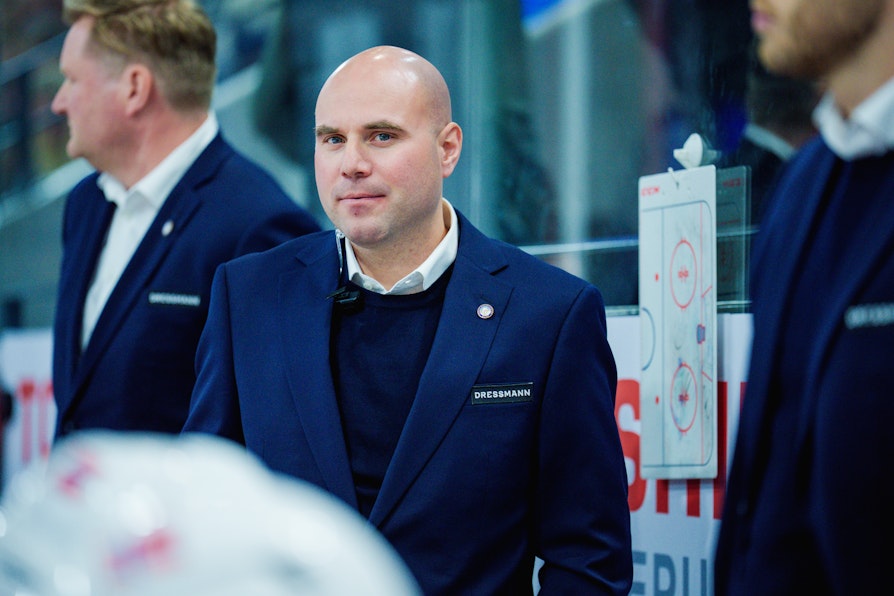 Norges landslagstrener i hockey Tobias Johansson