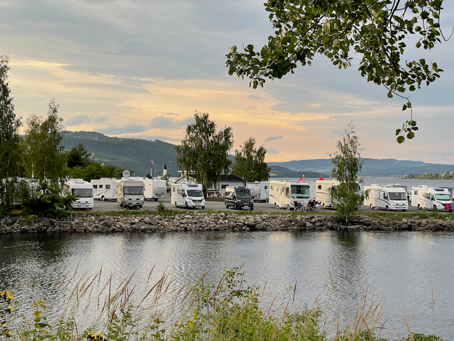 bobiler ved mjøsa på gjøvik