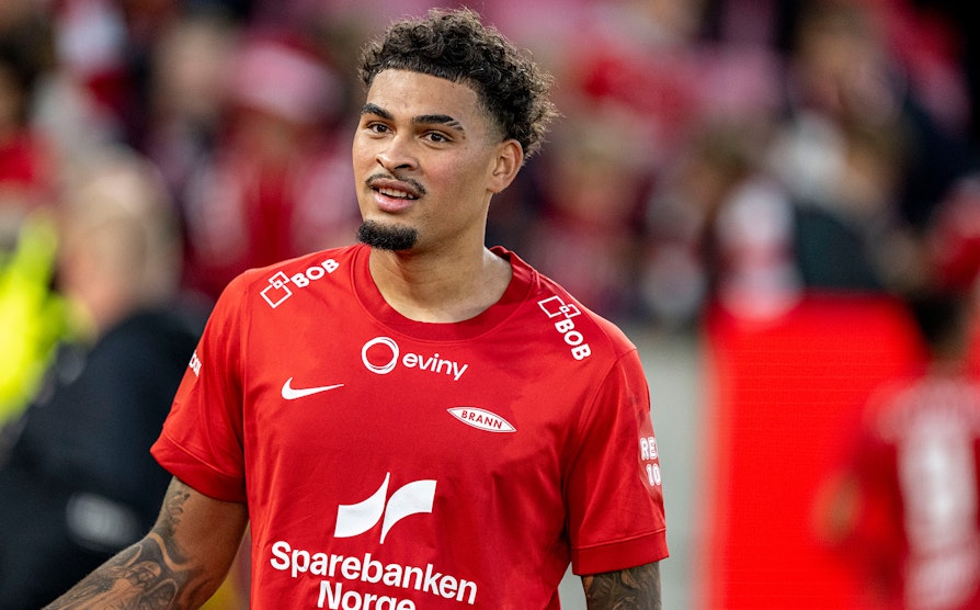 Brann-spiller Noah Holm etter eliteseriekampen i fotball mellom Brann og Vålerenga på Brann stadion.
