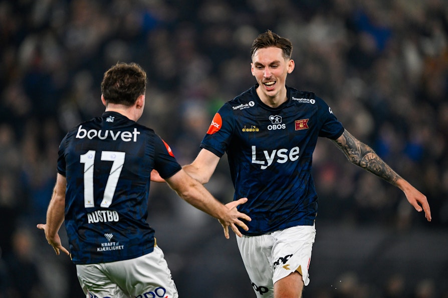 Vikings Kristoffer Askildsen jubler under eliteseriekampen i fotball mellom Viking og Hamkam på Lyse arena i Stavanger. Foto: Carina Johansen / NTB