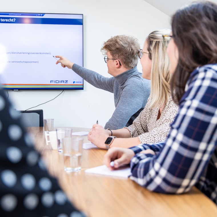 Fidiaz - PIA Group Fidiaz - PIA Group