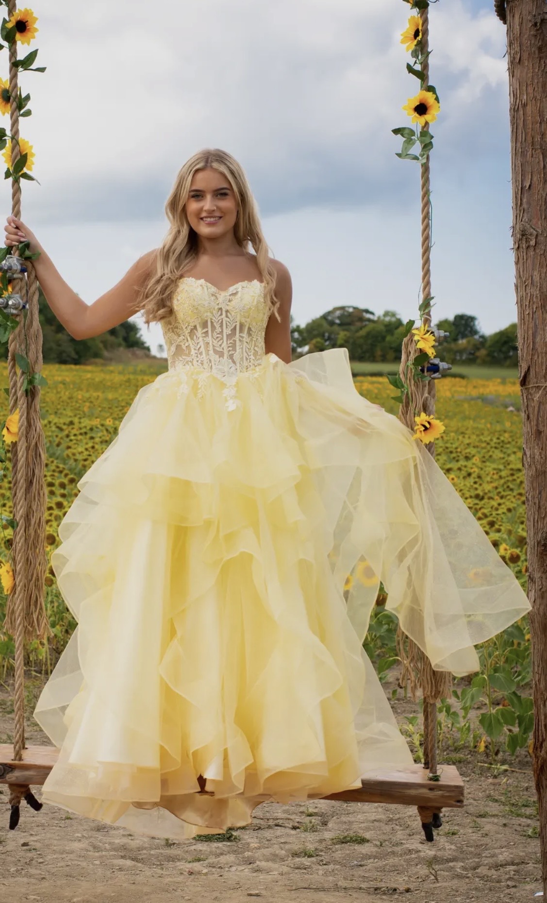 Get prom ready in Basingstoke and Deane
