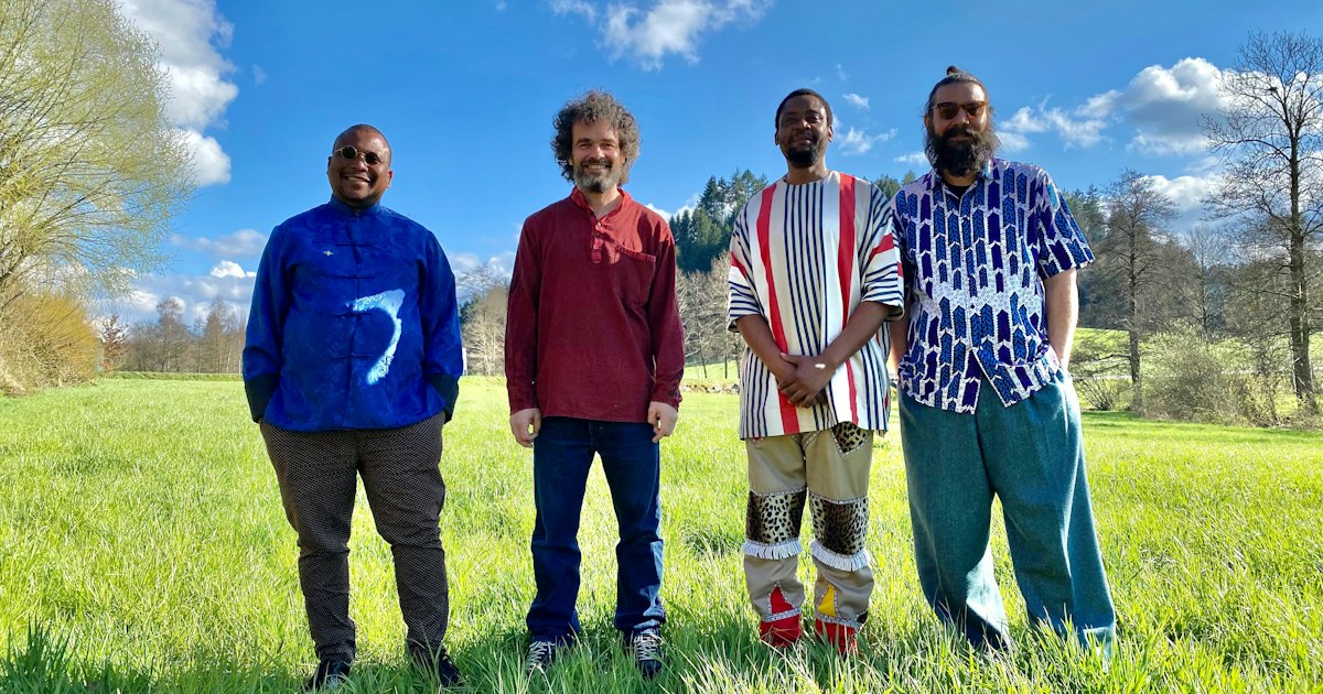 Sikade Bänz Oester & The Rainmakers