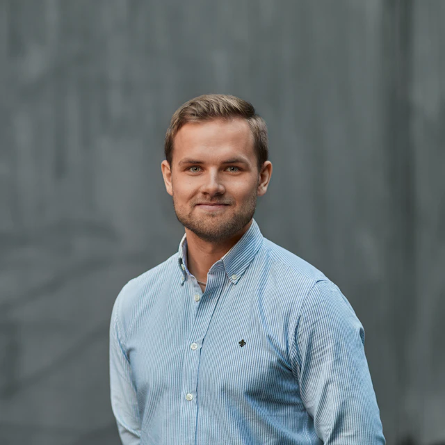 David Lind, Konsult på Bengt Dahlgren AB