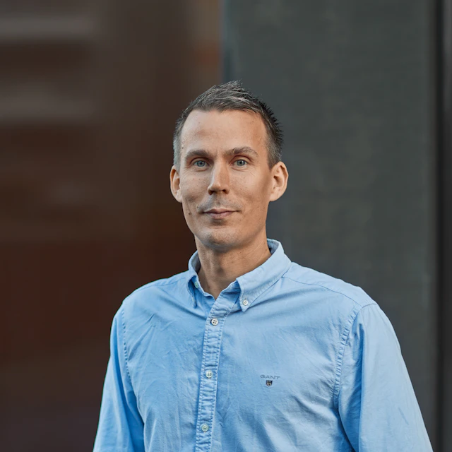 Mikael Larsson, Konsult på Bengt Dahlgren AB