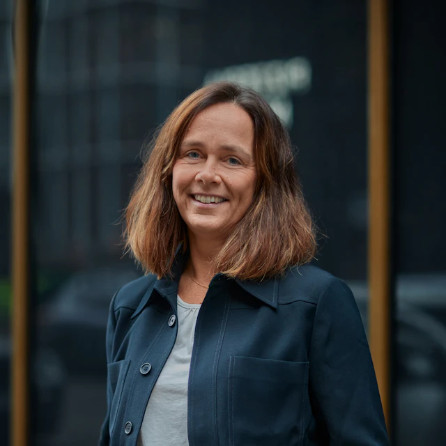 Ulrika Hedenberg, Avdelningschef på Bengt Dahlgren AB