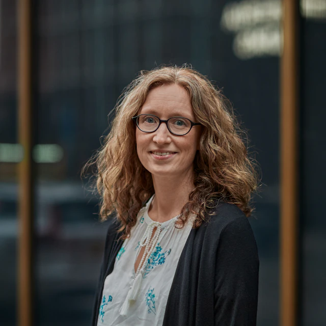 Therese Karlberg, Konsult på Bengt Dahlgren AB