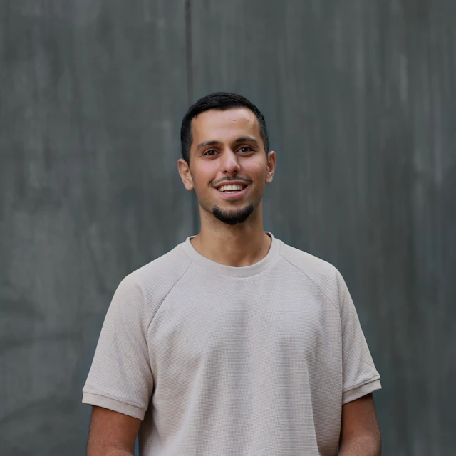 Abdul Bakir, Konsult på Bengt Dahlgren AB