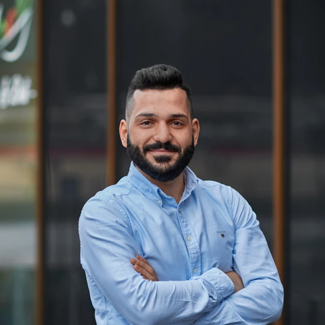 Mesut Altun, Konsult på Bengt Dahlgren AB