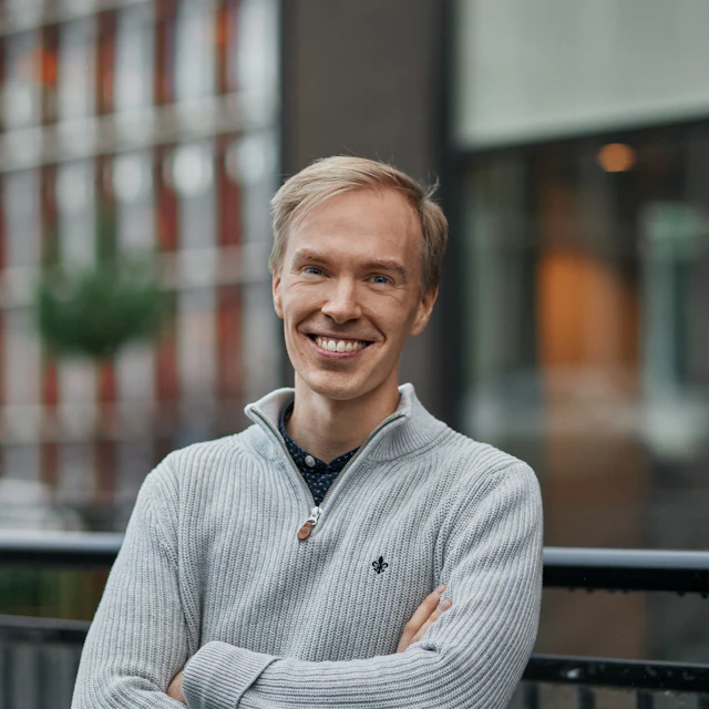 Robert Olsson, Konsult på Bengt Dahlgren AB