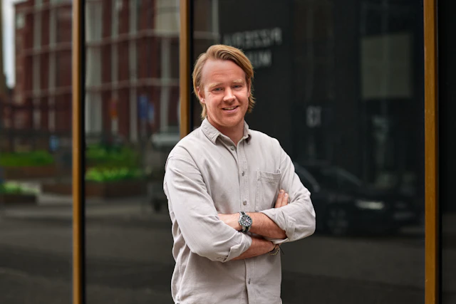 Fredrik Nyrell, Konsult på Bengt Dahlgren AB