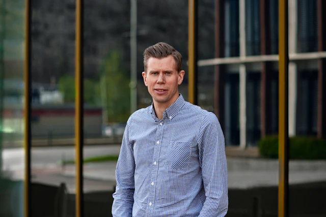 Niclas Nilsson, Konsult på Bengt Dahlgren AB