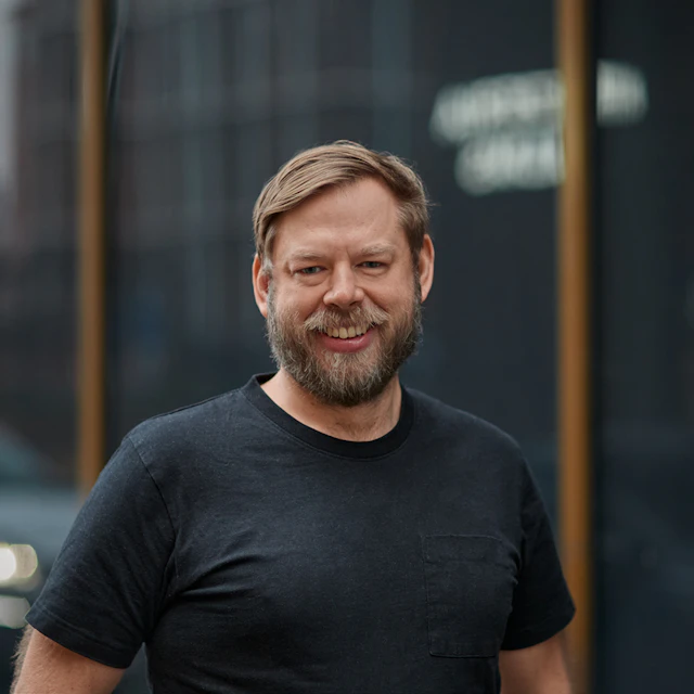 Henrik Karlsson, Konsult på Bengt Dahlgren AB