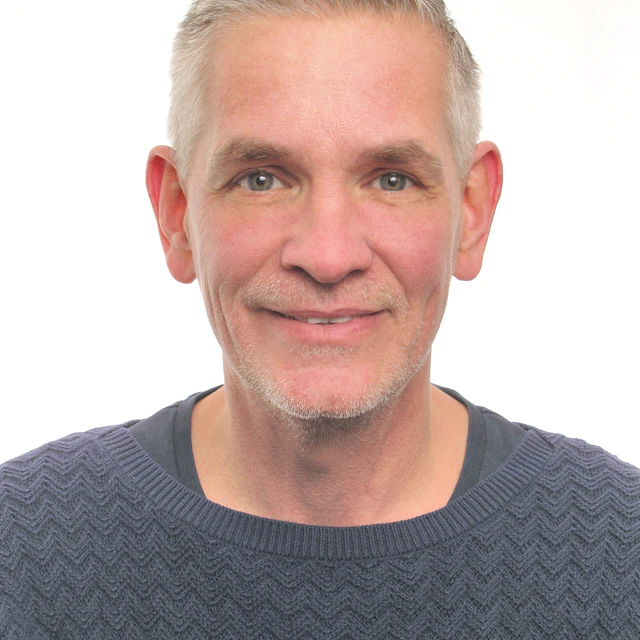 Niclas Vigren, Projektledare på Bengt Dahlgren AB