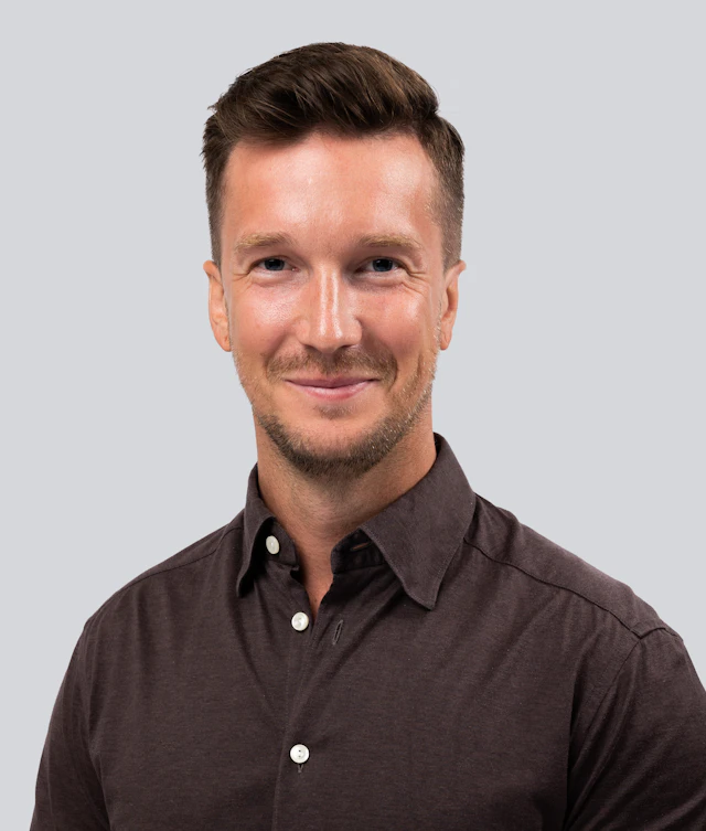 Viktor Warmland