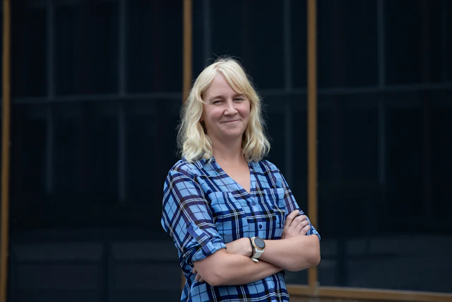 Kristin Olving, Konsult på Bengt Dahlgren AB
