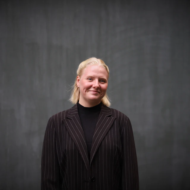 Linnea Joo, Konsult på Bengt Dahlgren AB