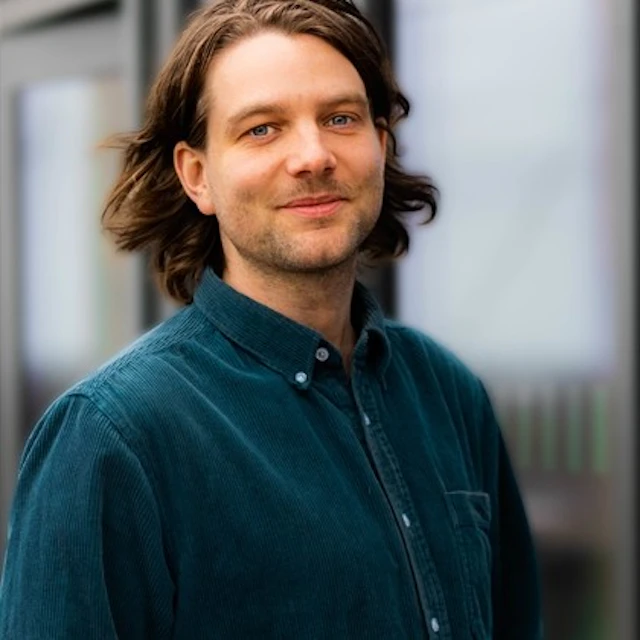 Oscar Sundhall, Sprinkleringenjör på Bengt Dahlgren AB