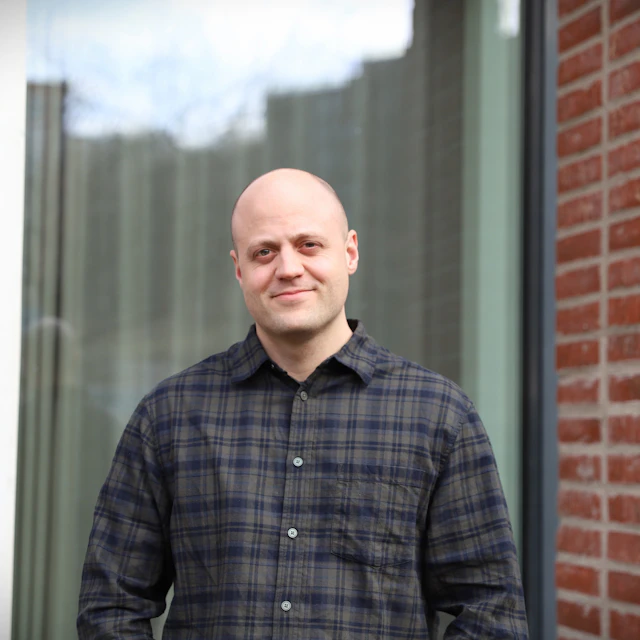 Johan Berg, Konsult på Bengt Dahlgren AB