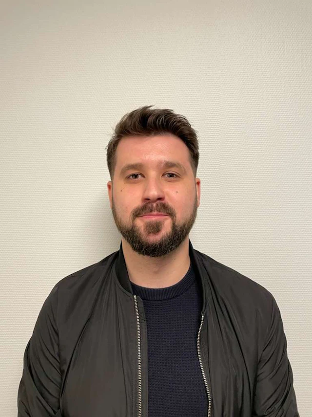 Ali Nedzipovski, Konsult på Bengt Dahlgren AB