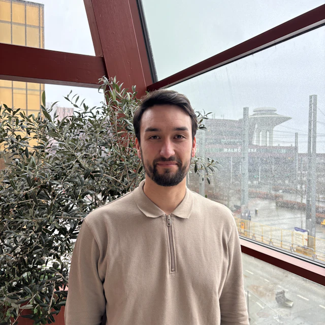 Tobias Widell, Konsult på Bengt Dahlgren AB