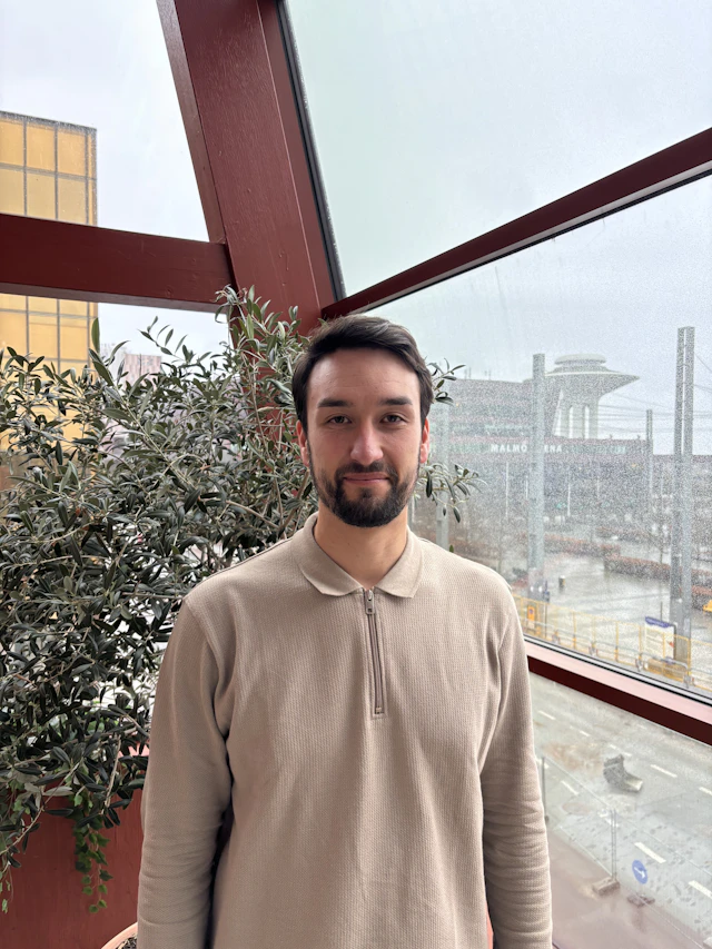 Tobias Widell, Konsult på Bengt Dahlgren AB