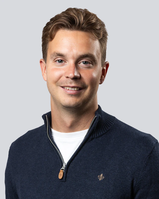 Erik Karlsson, Konsult på Bengt Dahlgren AB