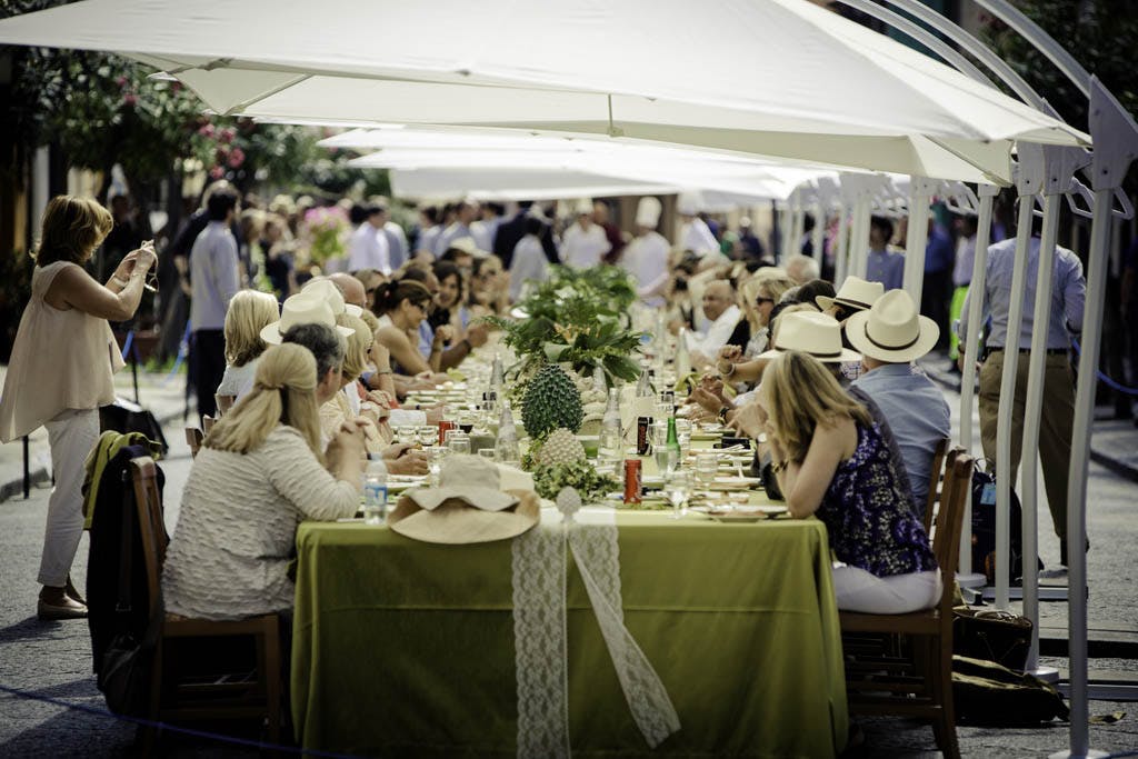 pranzo apparecchiatura verde