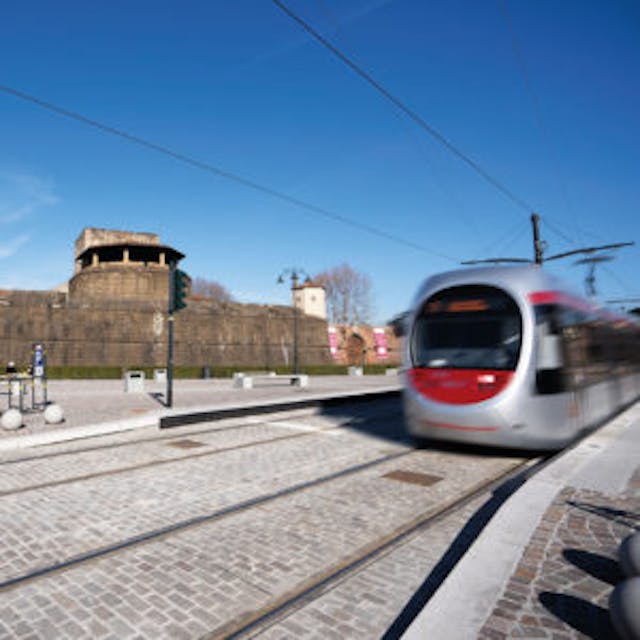 tramvia fortezza da basso