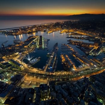 Vista dall'alto di Genova