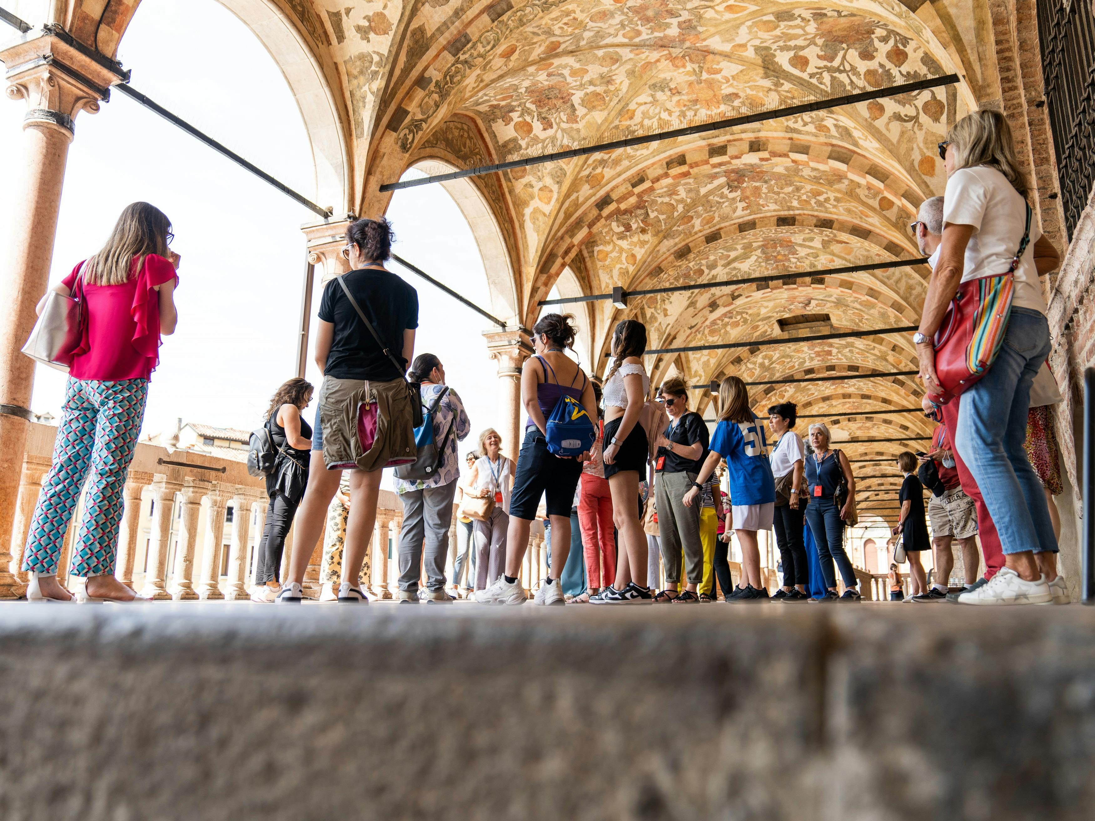 tour guidato in un palazzo