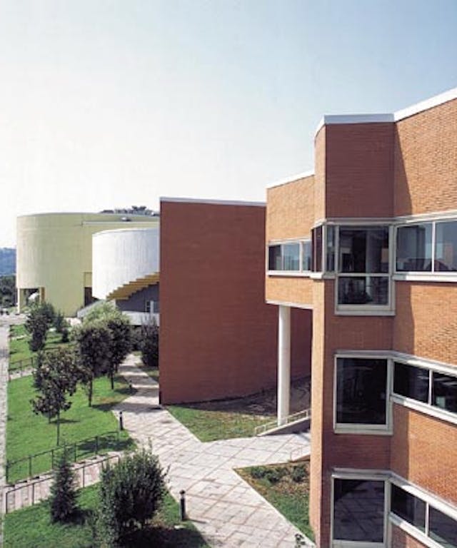 Complesso Universitario Monte Sant’Angelo, Napoli