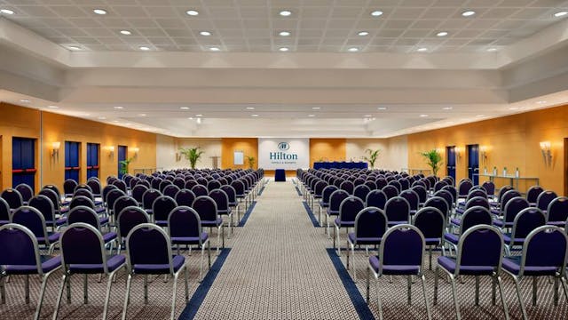 Sala riunioni Rome Hilton Airport