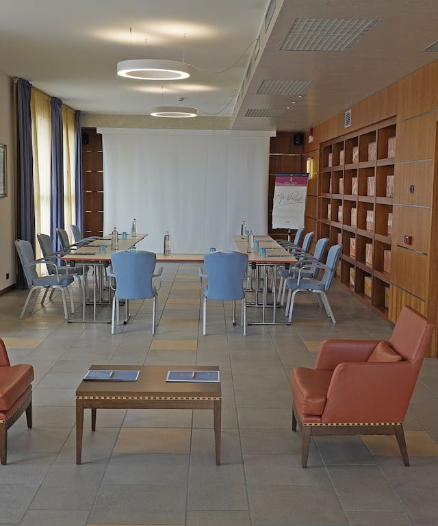 Meeting room-chairs-hotel