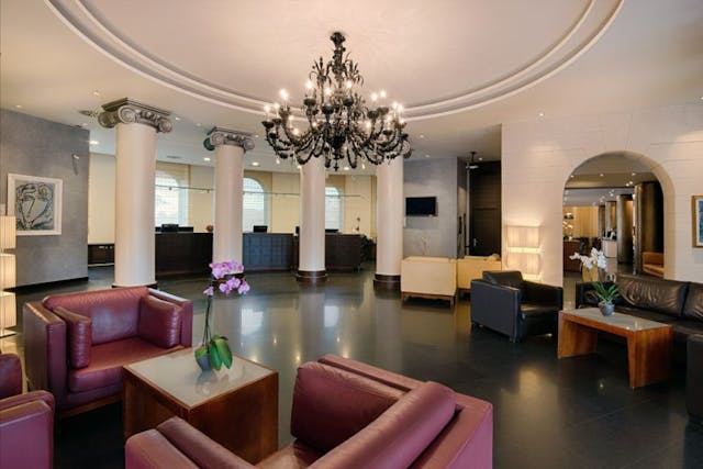 hall brutta