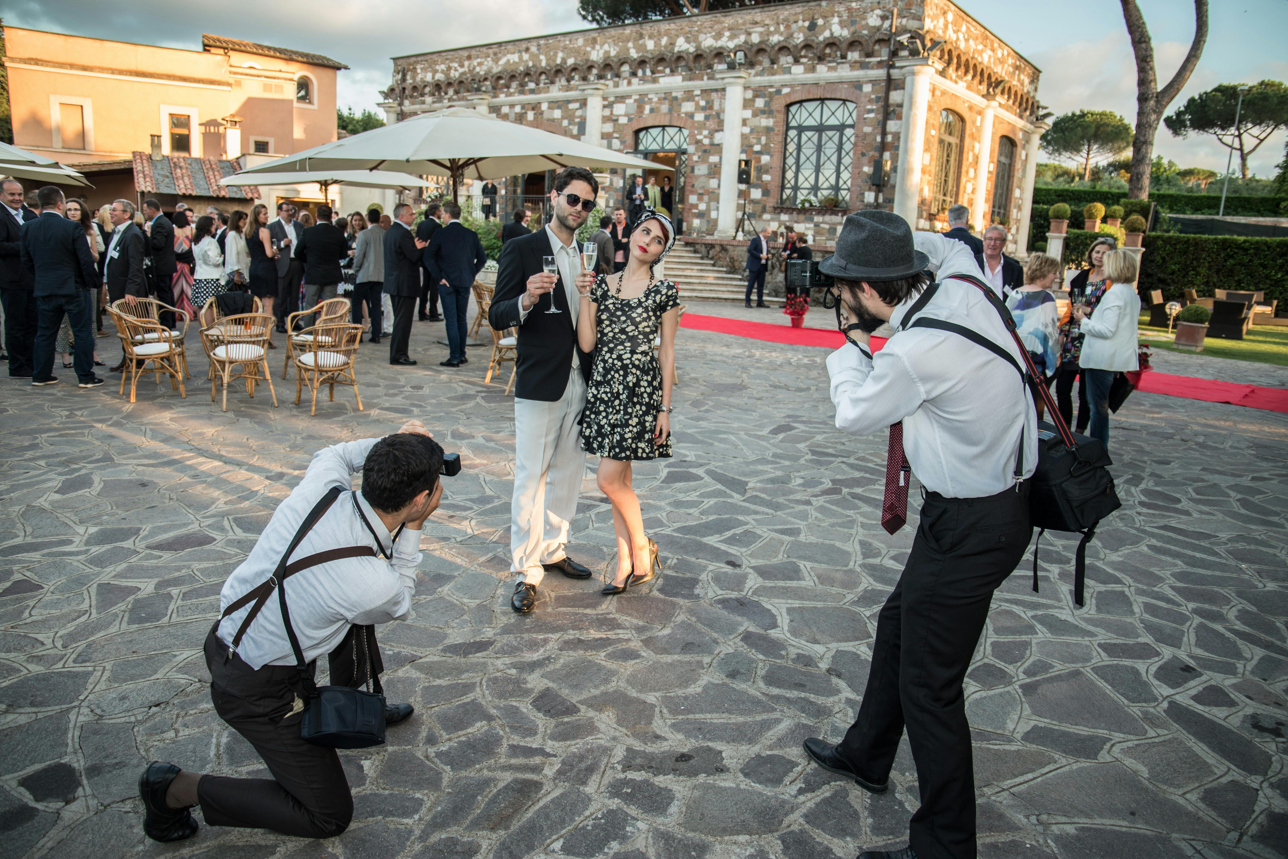 Photo gallery style