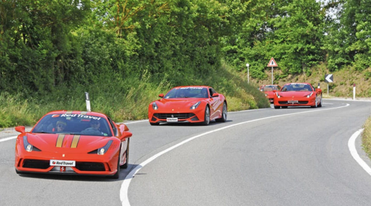 Tour in ferrari