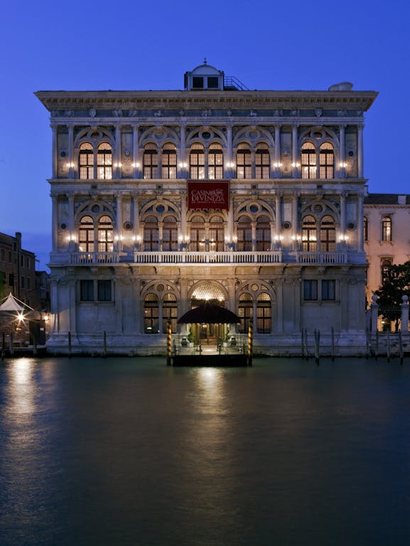 casinò facade