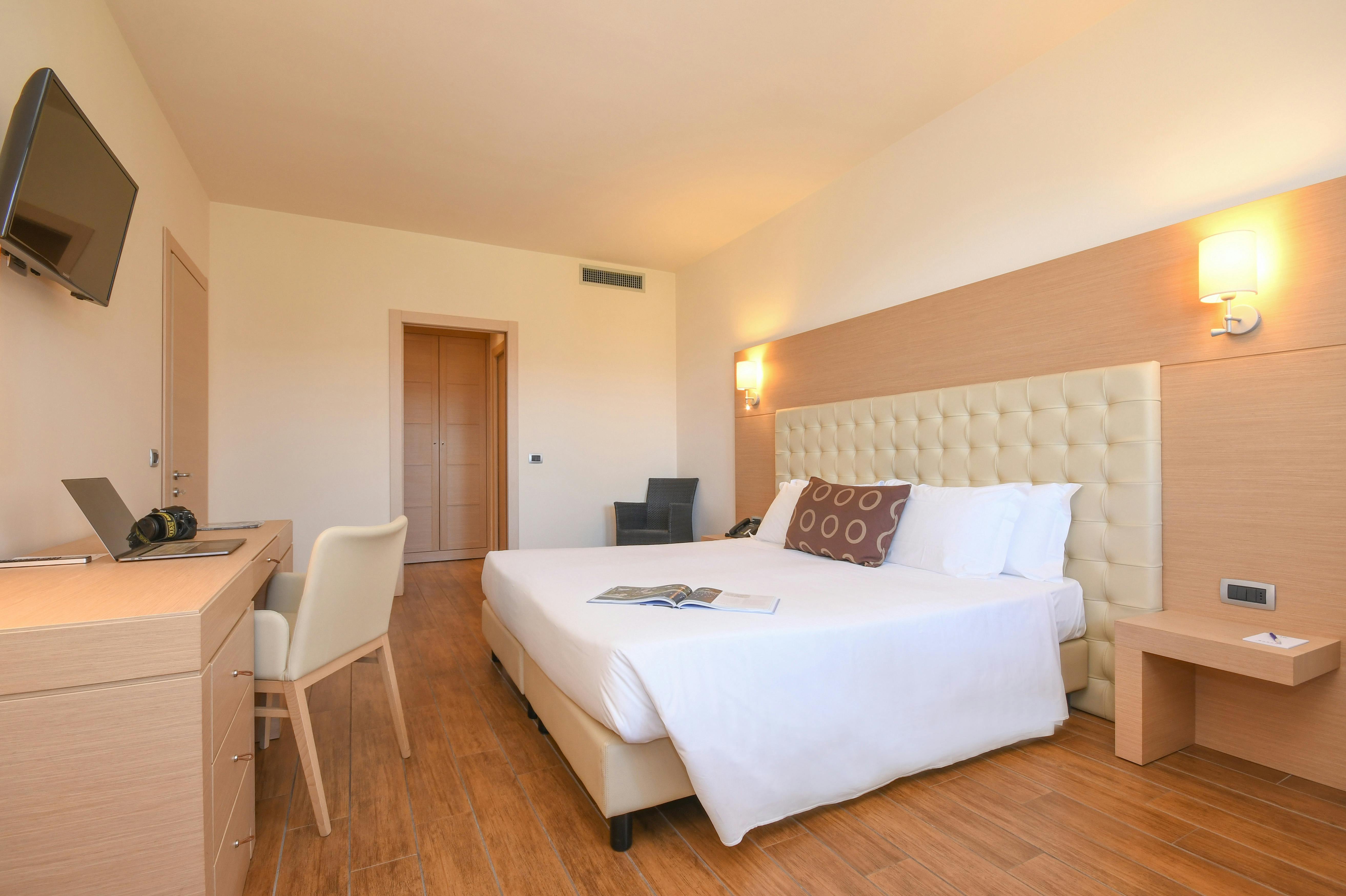 suite hotel