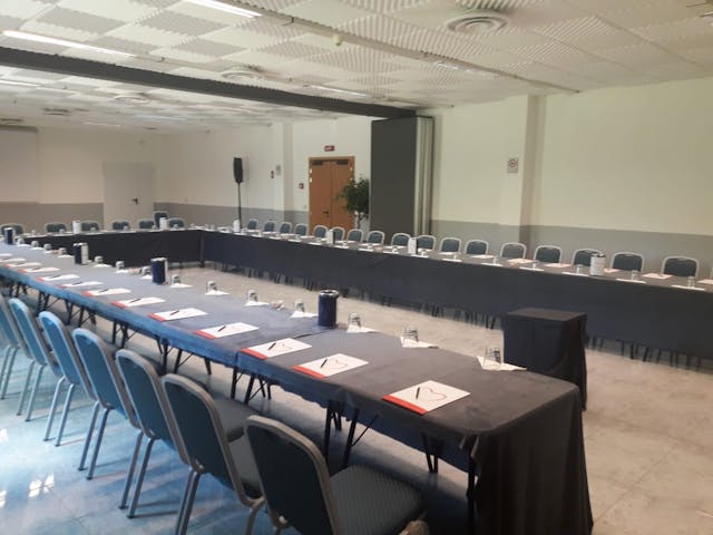 Sale meeting