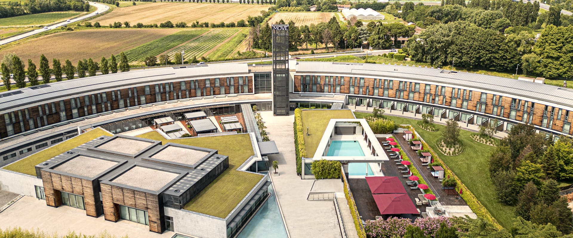 Move Hotels top view hotel