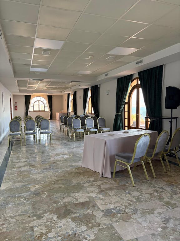 Sala meeting Altafiumara