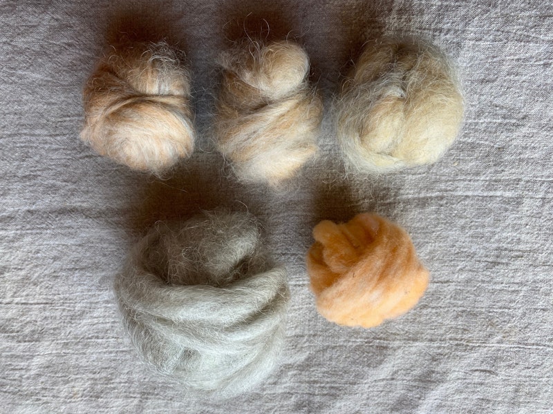 Lincoln and dyed wool blends