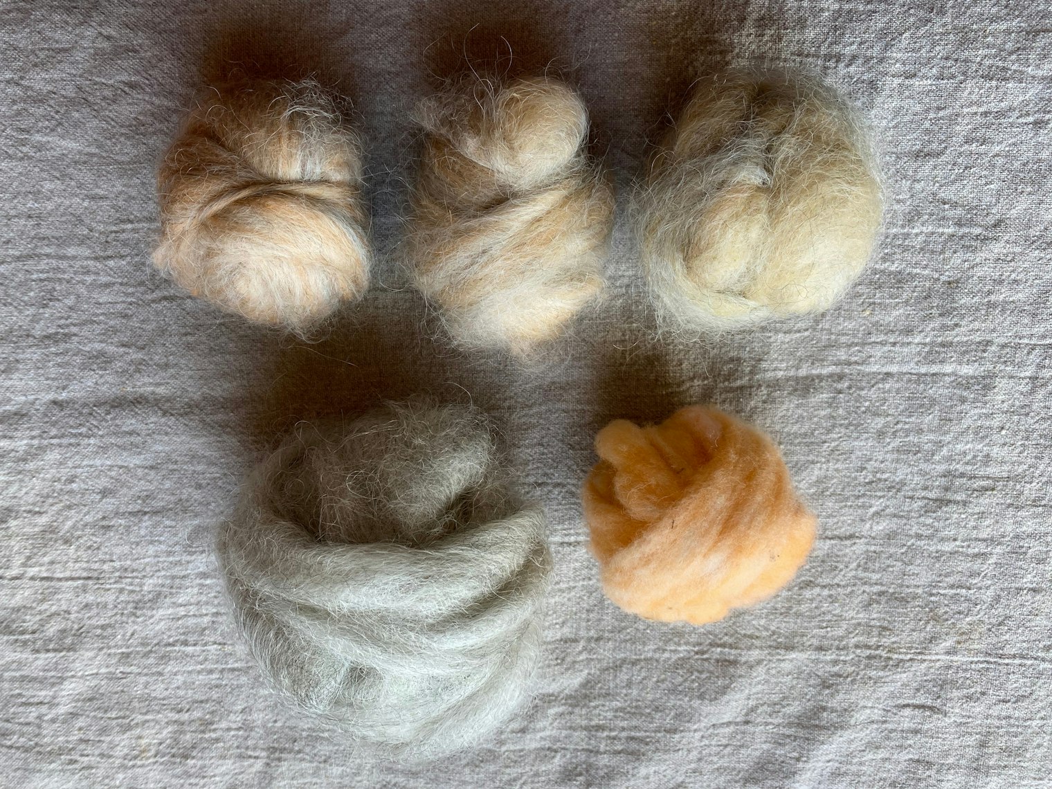 Lincoln and dyed wool blends